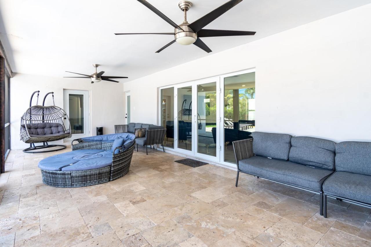 Hollywood Paradise Luxury 4Br 3Ba Home And Outdoor Fun With Heated Pool Exterior photo